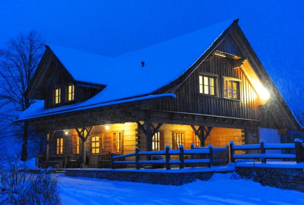 Urlaub Am Bauernhof Hoebarten Sankt Anton an der Jessnitz Esterno foto